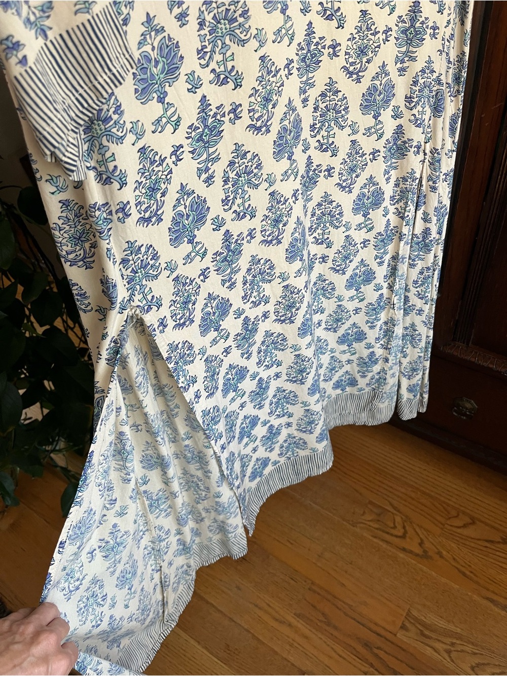 Natalie Martin ISOBEL DRESS - Blue Paisley. Medium. EUC - Picture 4 of 11